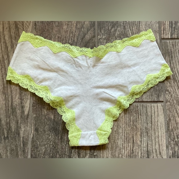 New Saint Eve stretch soft cotton hipster panties size M Lace trim Ivy Lime - Picture 2 of 2